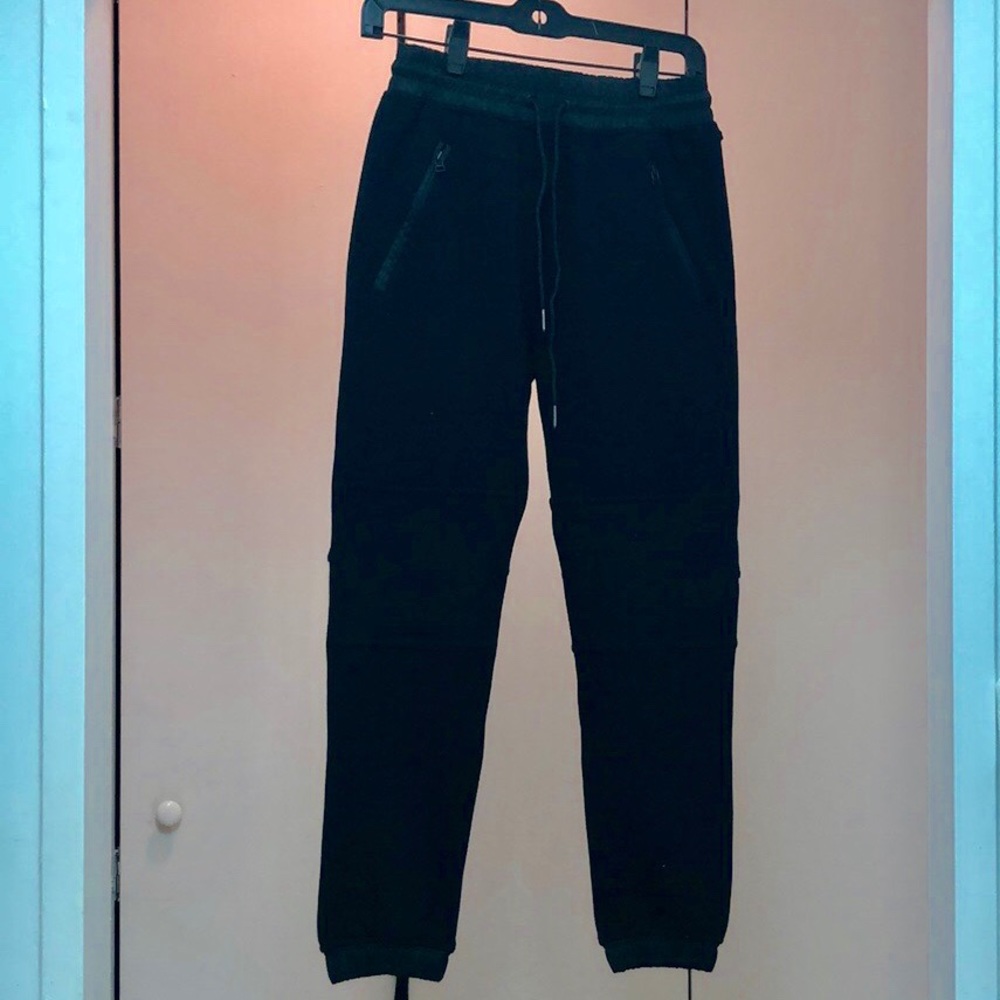 Kith Black Women’s Joggers sweatpants